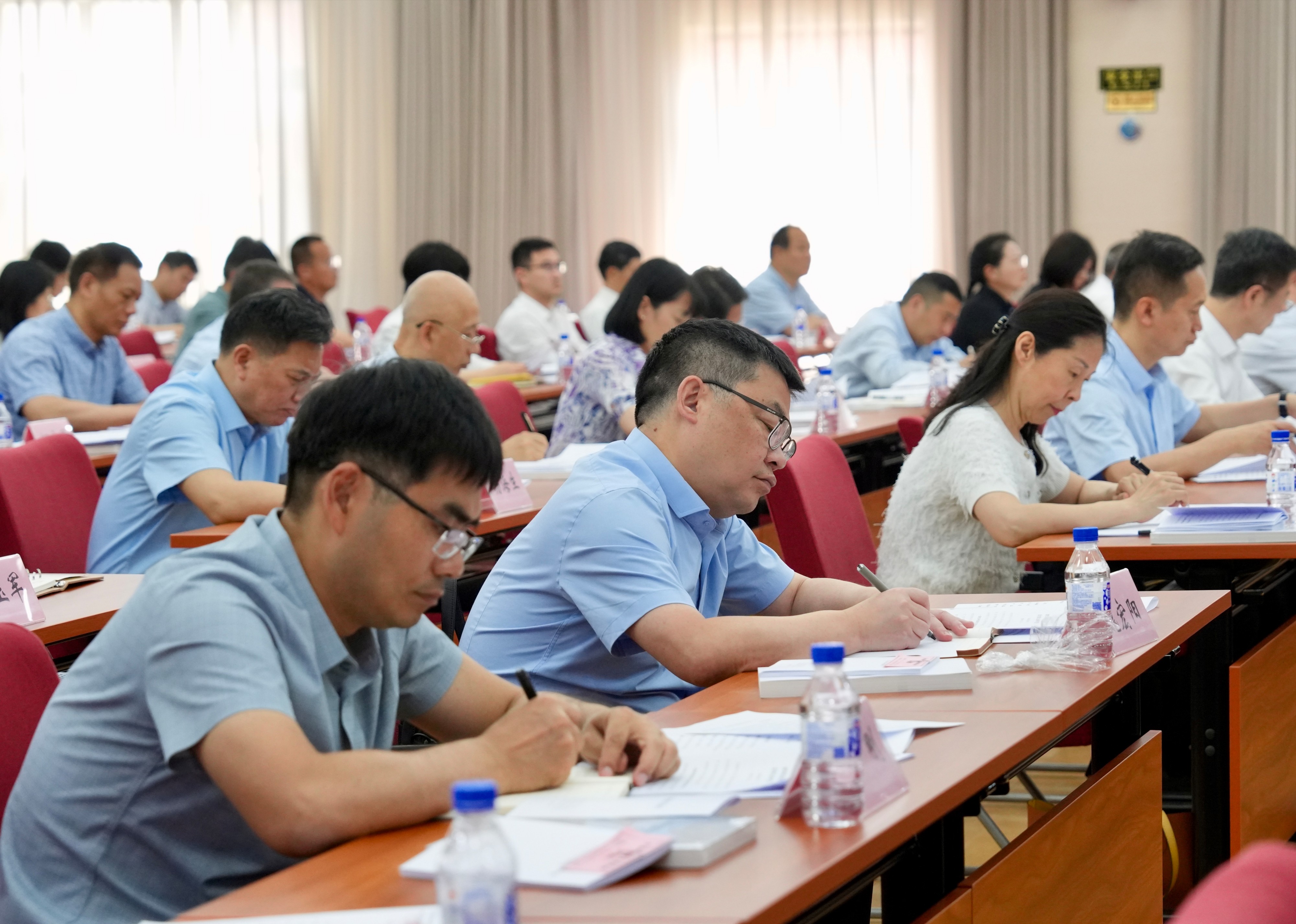卡卡湾厅·平台(中国区)官方网站